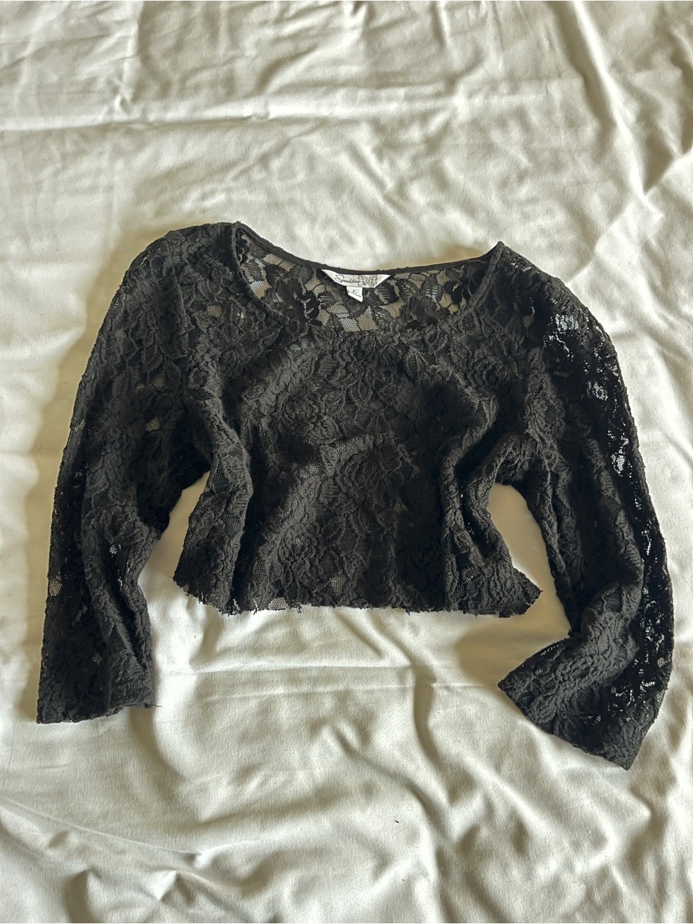 Speechless Size L Black Sheer Lace Floral Cropped Long Sleeve Top